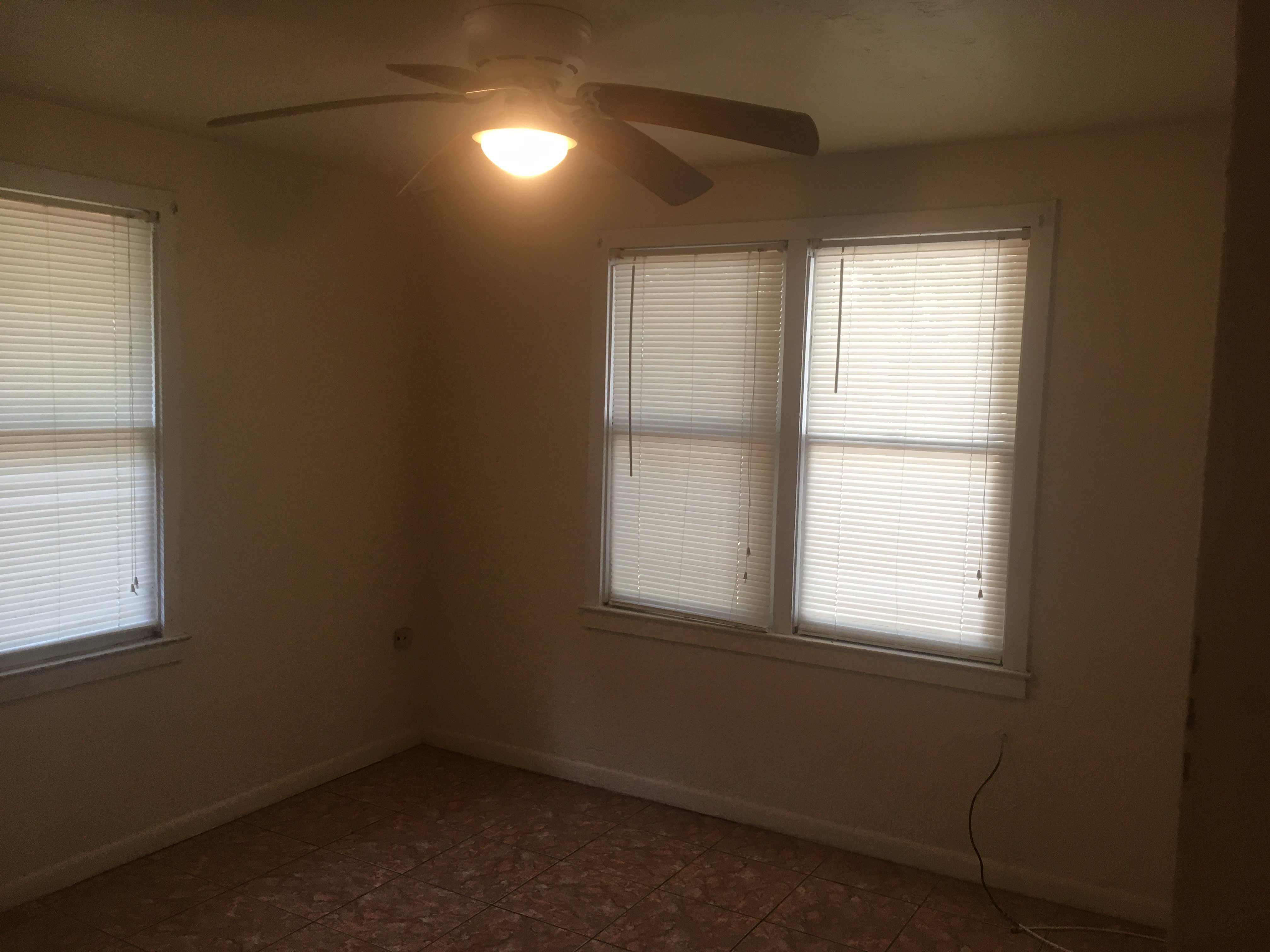 720 Washington St – photo 1