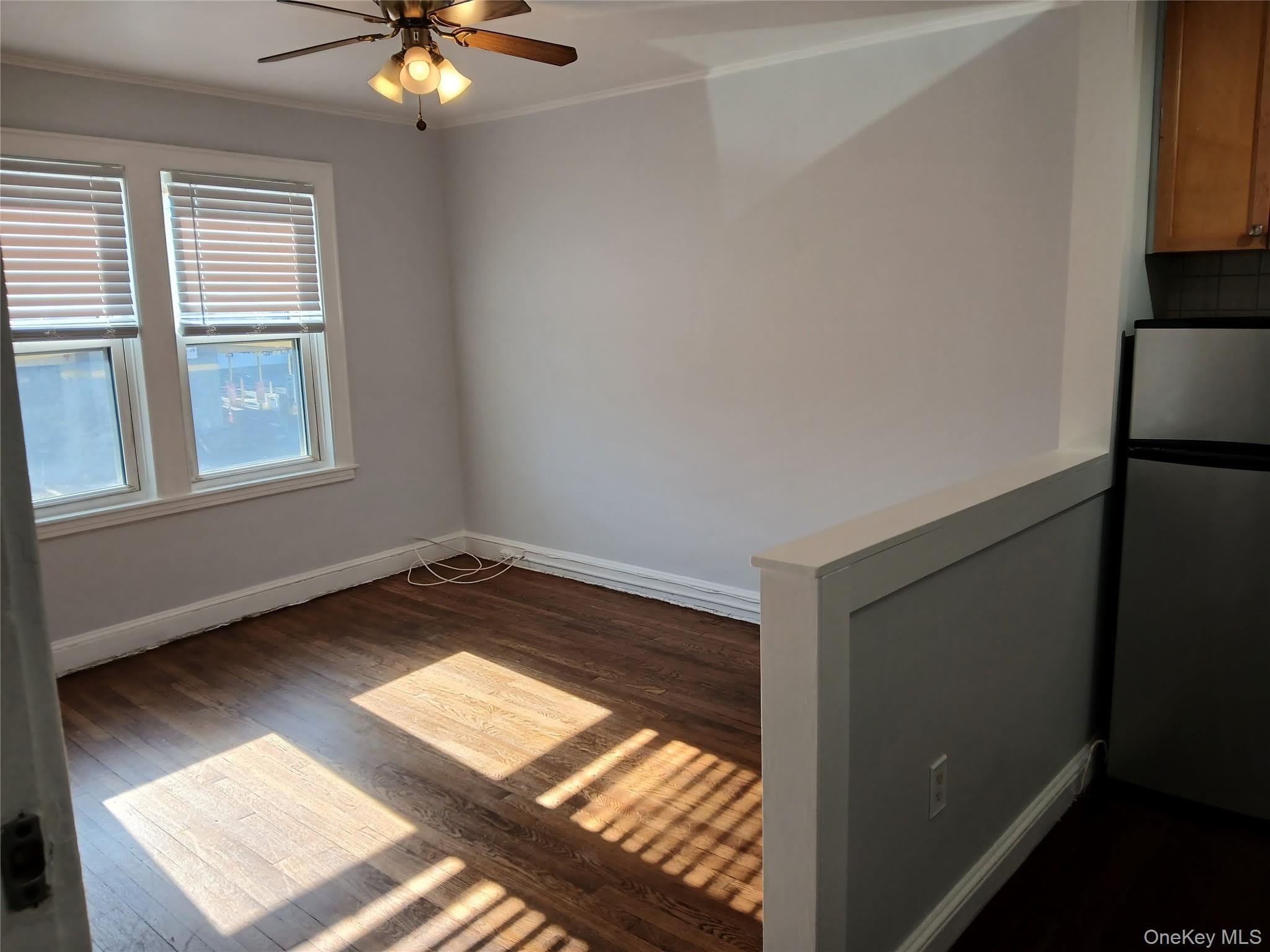 666 Willis Avenue – photo 2