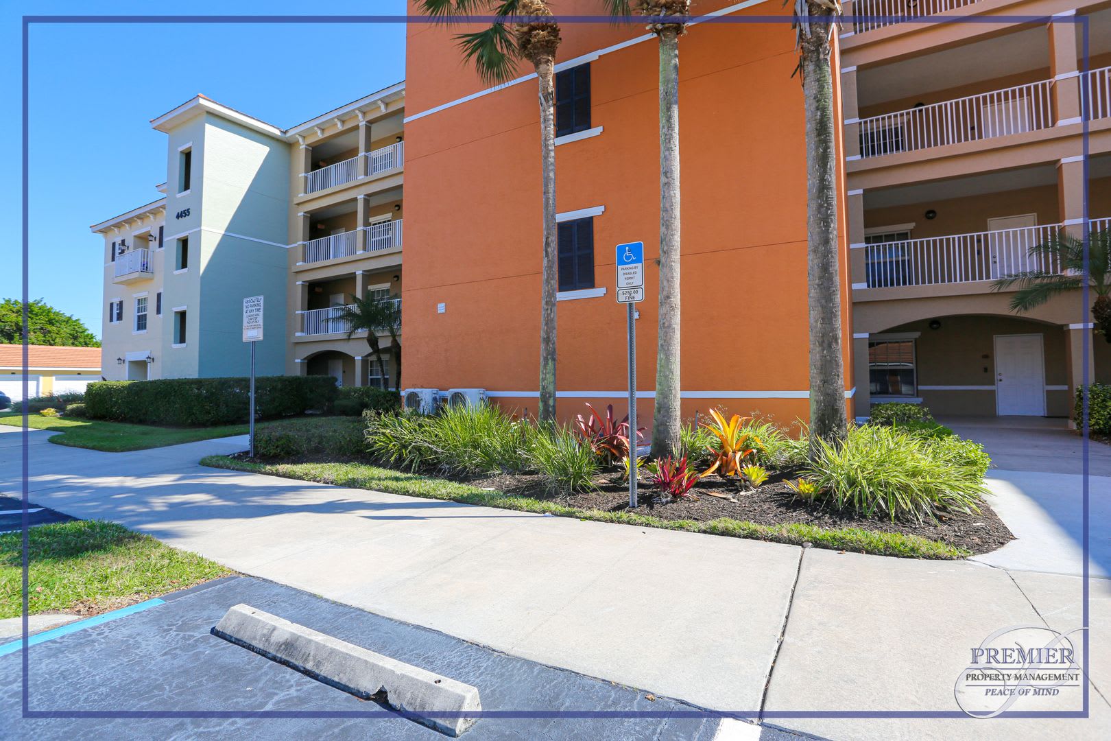 Ask About The Two Weeks Free Newly Updated 2 Bed 2 Bath Condo Botanical Place Gated Community Detached Garage Included – photo 1