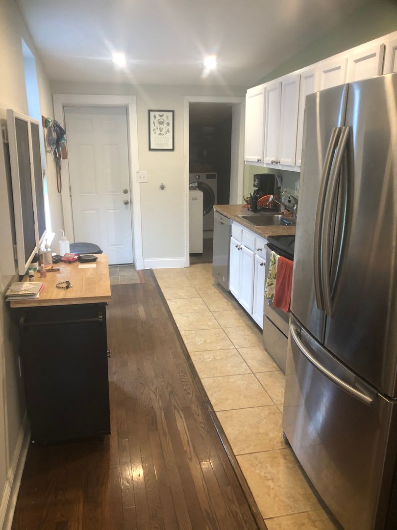 Charming 2Br 1 5Ba Townhome With Attached Garage In Hampden Md – photo 4