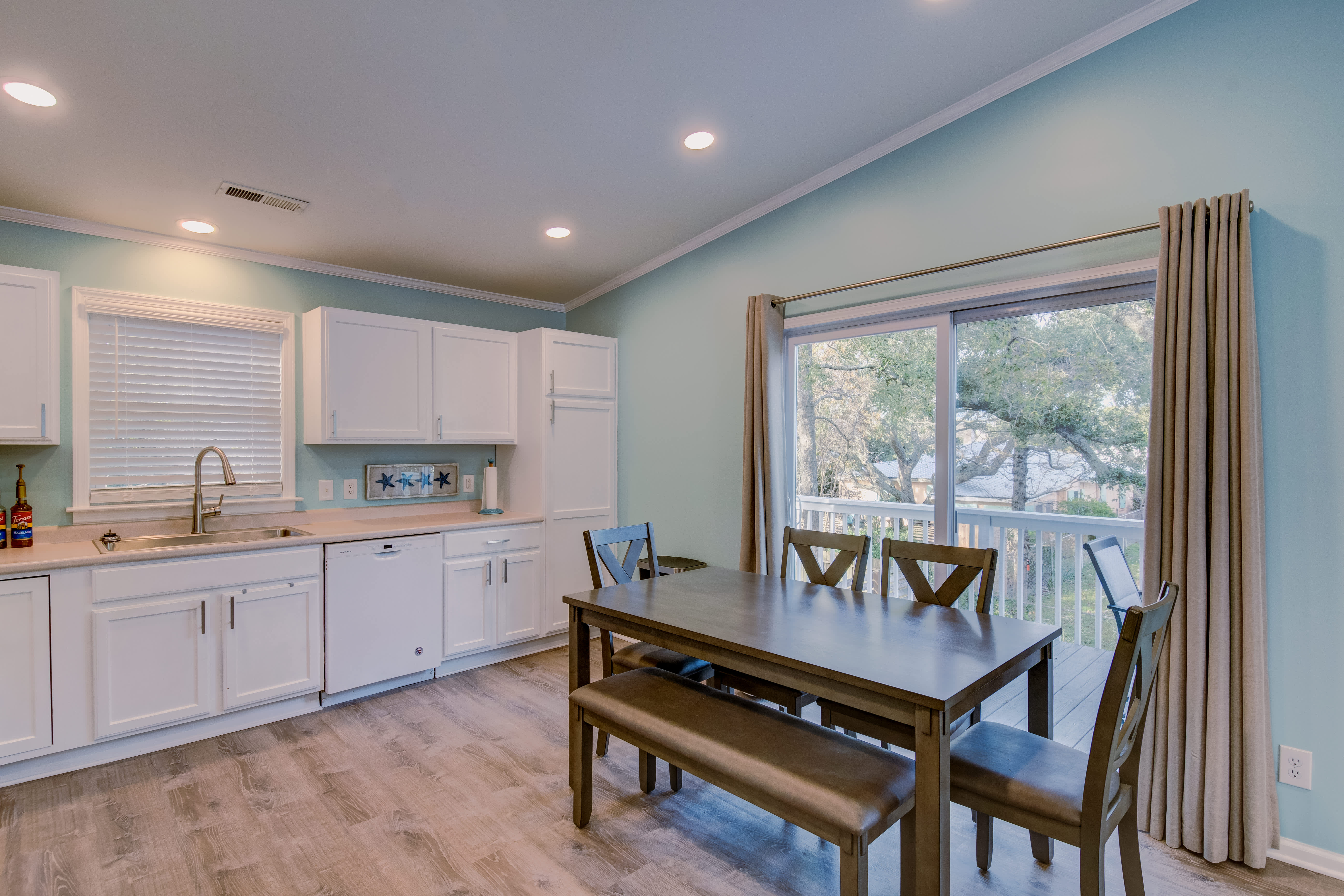 314 Charlotte Ave – photo 5