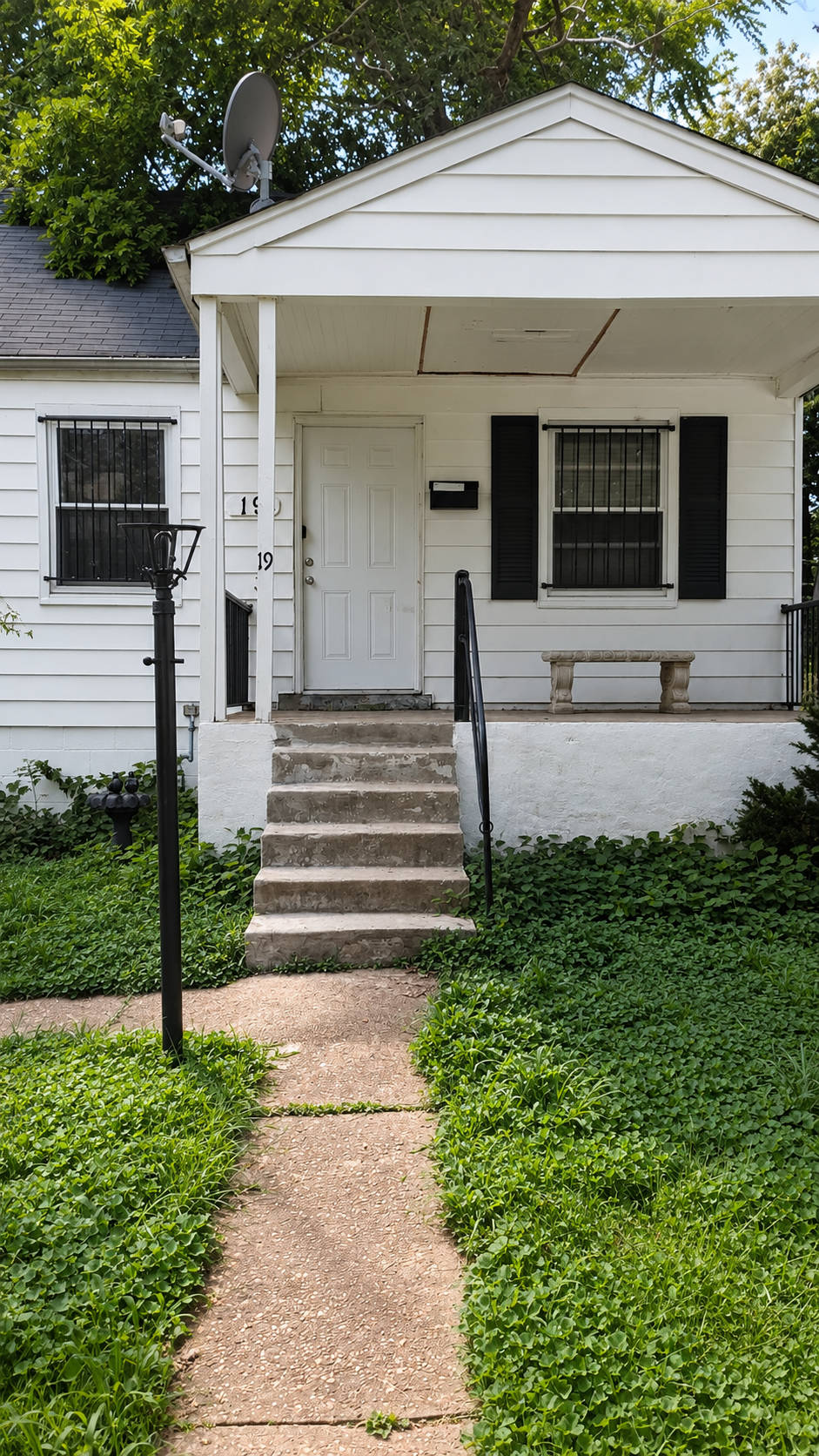 19 North Harvey Avenue – photo 1