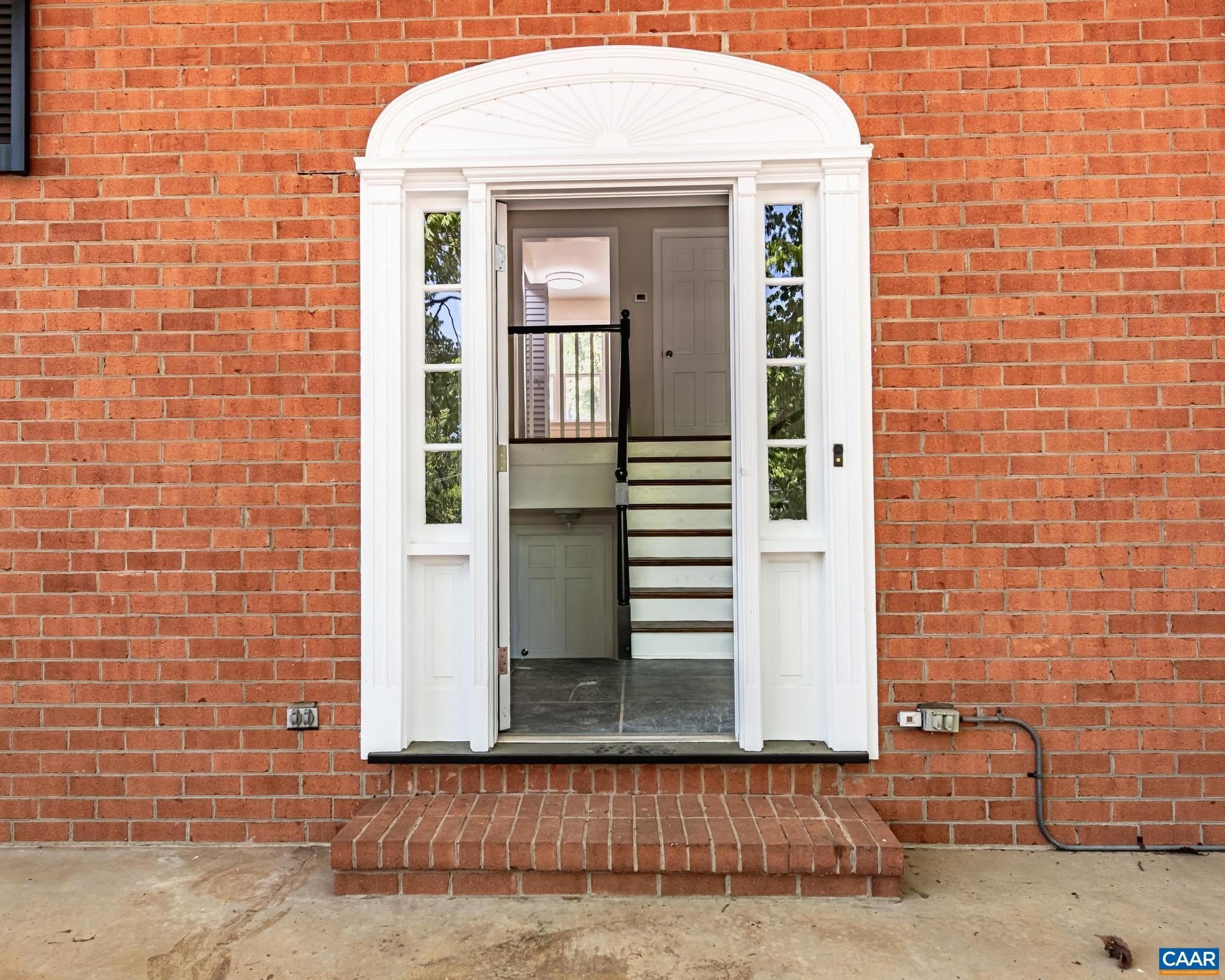 337 CARRSBROOK DR – photo 4