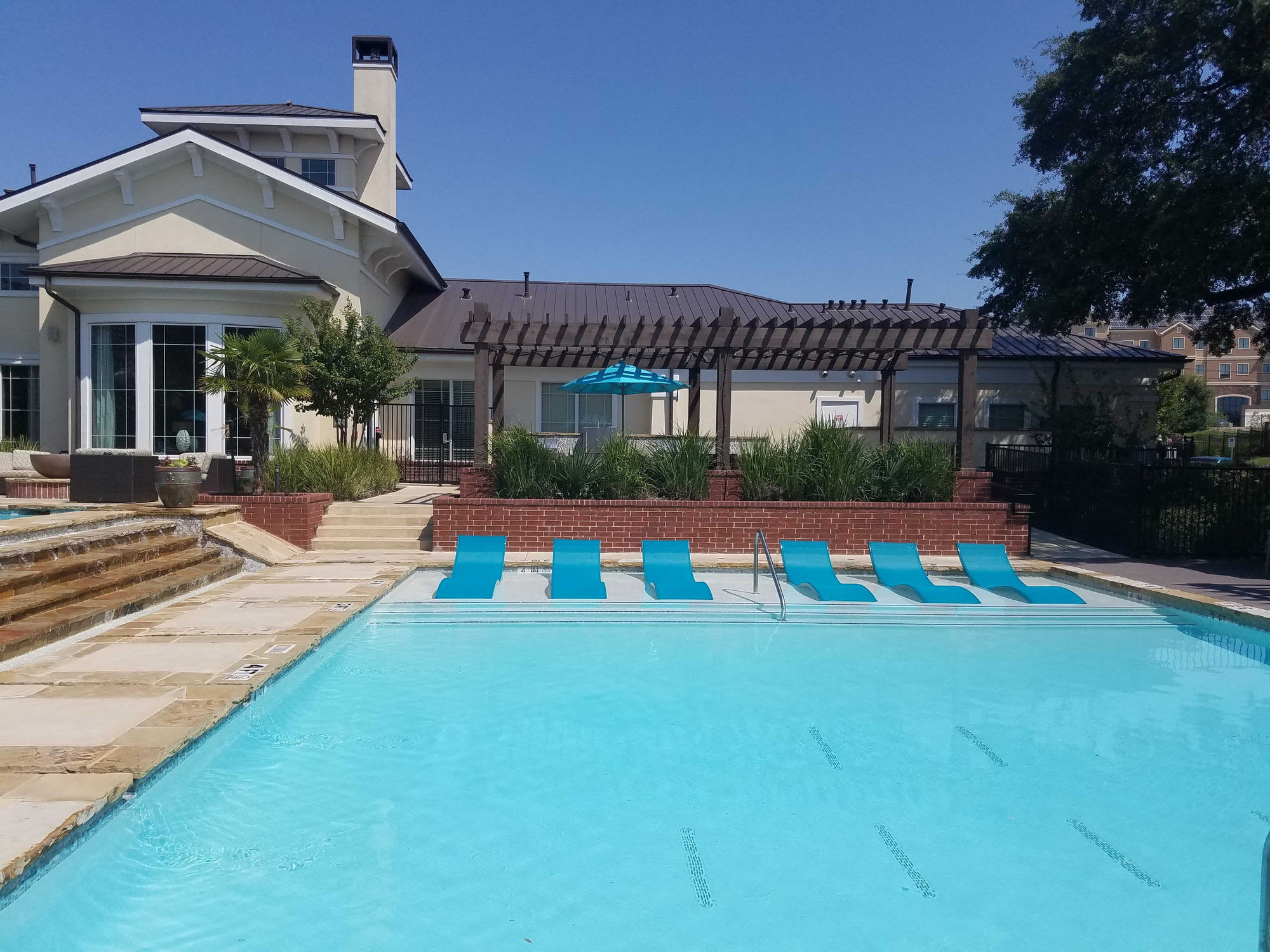 Ten Oaks – photo 1