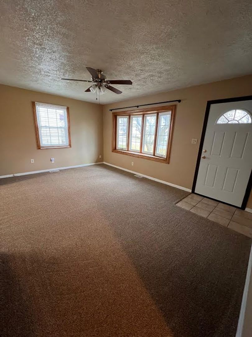 306 E. Liberty St. – photo 5