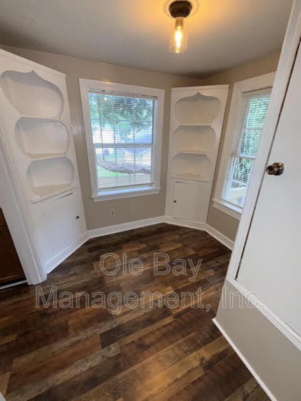 109 South Carlen Street – photo 5
