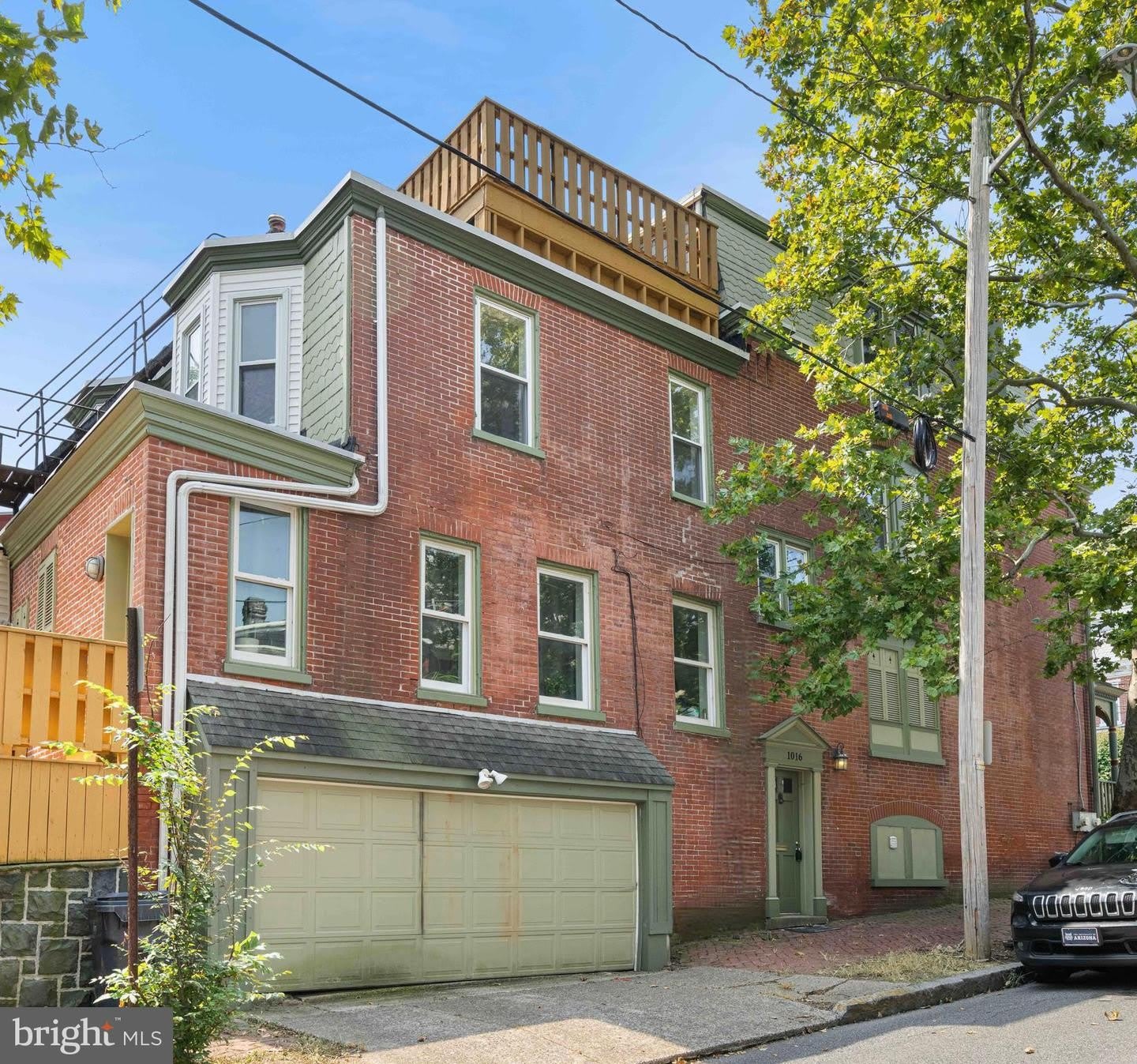 1016 KIRK AVE – photo 2