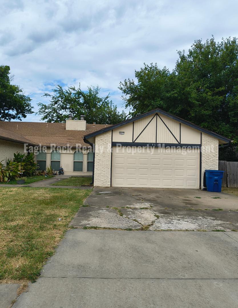 Tulsa Duplex Unit for Rent (3beds/2baths) – photo 1