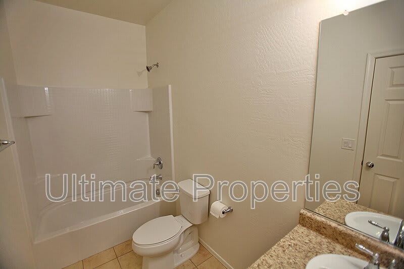 11538 W Redfield Rd – photo 2