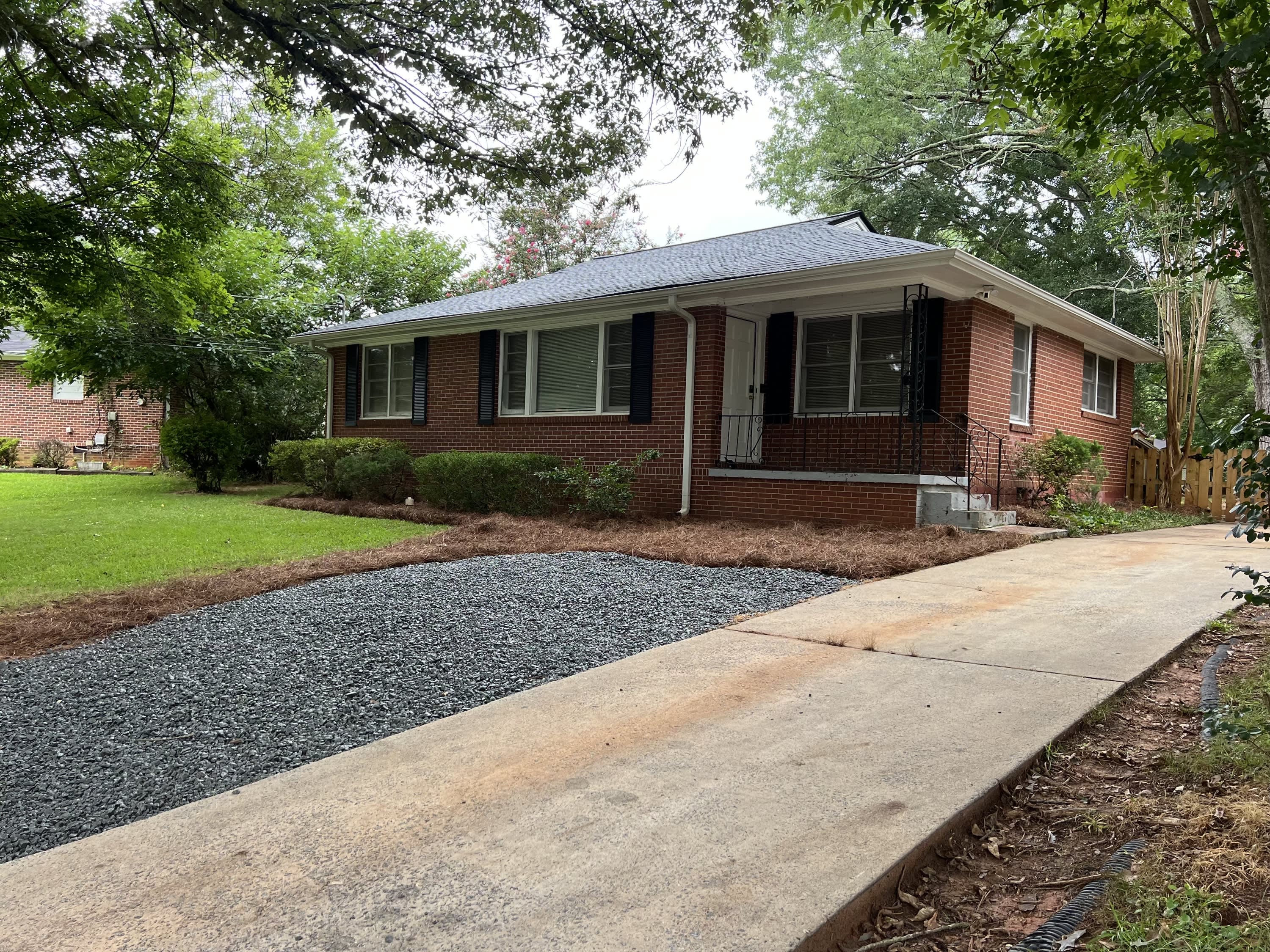 2174 Trailwood Drive – photo 2