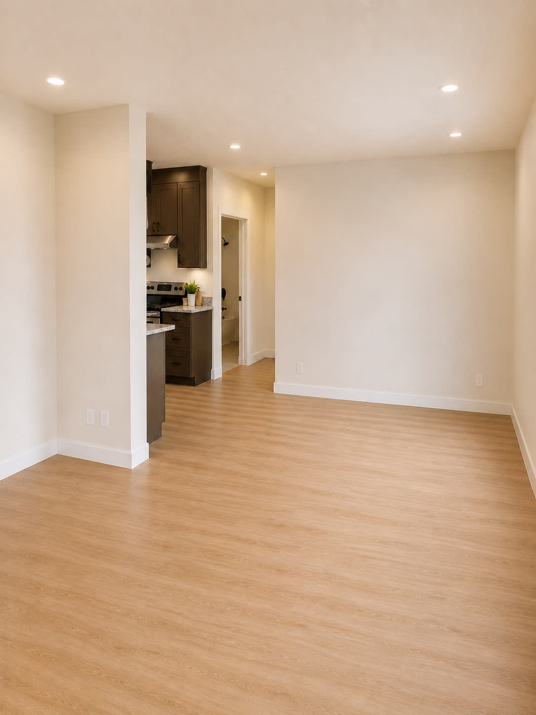 360 Clover St – photo 3