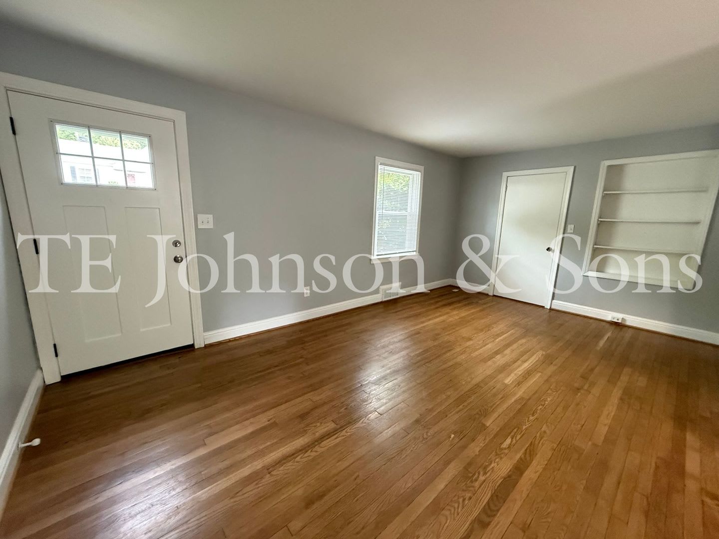 Charming Renovated 3BR Home – photo 5