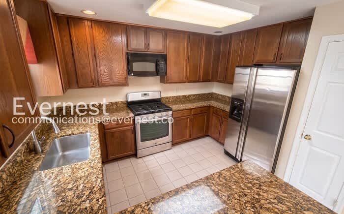 5121 Winding Woods Drive – photo 2