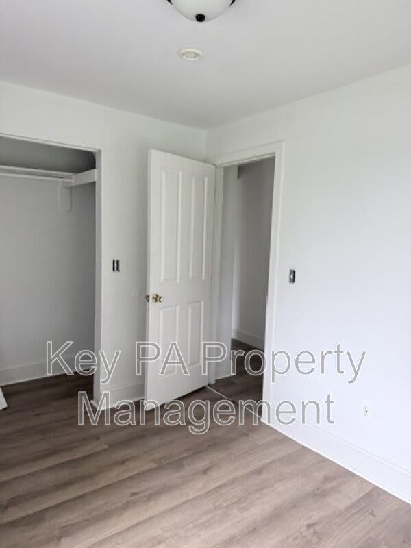 110 Brick Road – photo 4