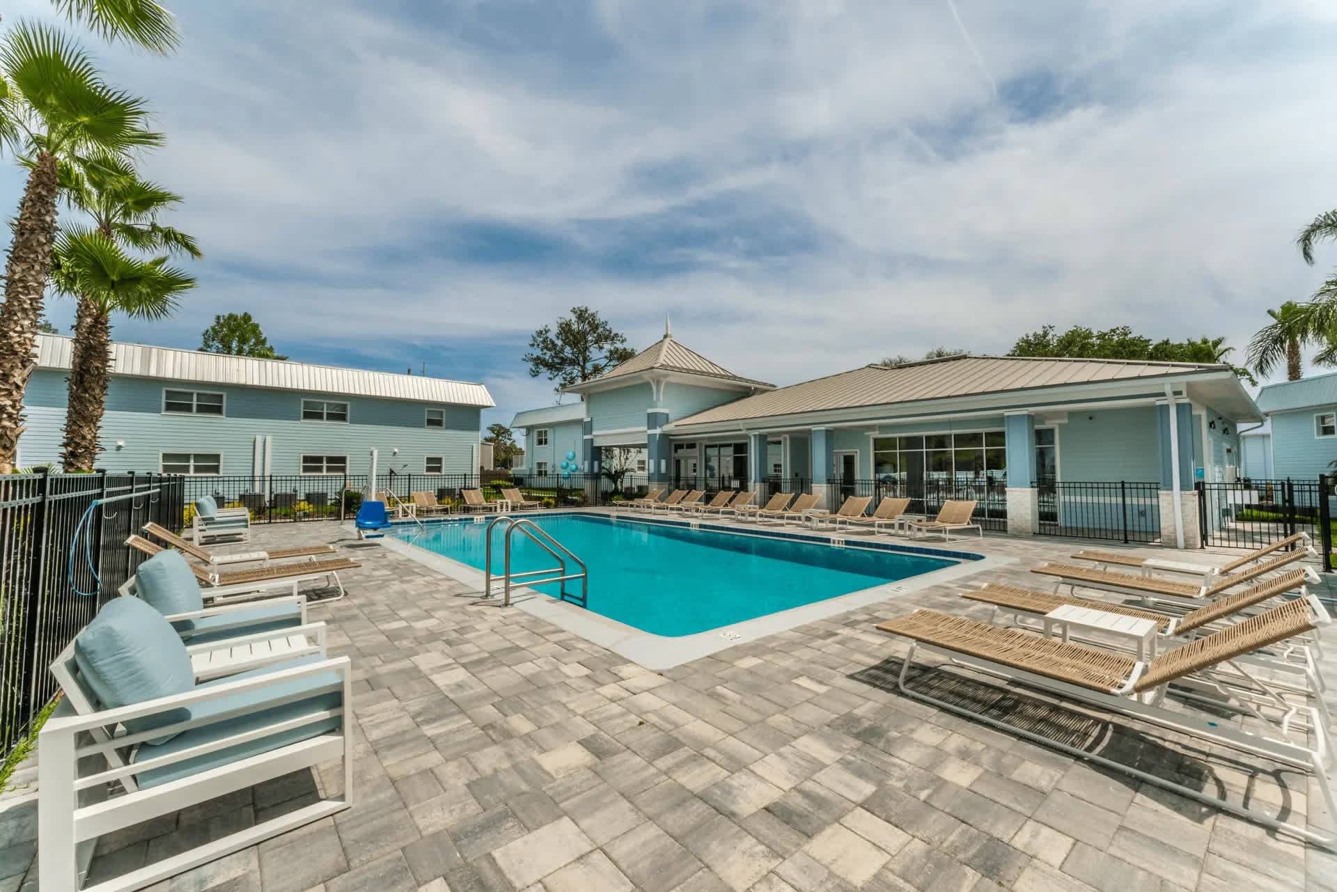 Surf Apartments – photo 4