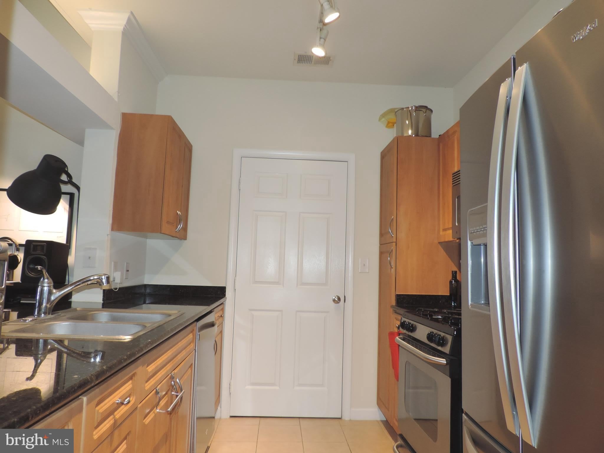 12941 CENTRE PARK Circle – photo 5