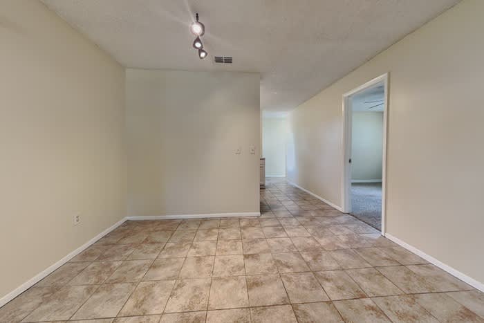 39643 Meadowood Loop – photo 4
