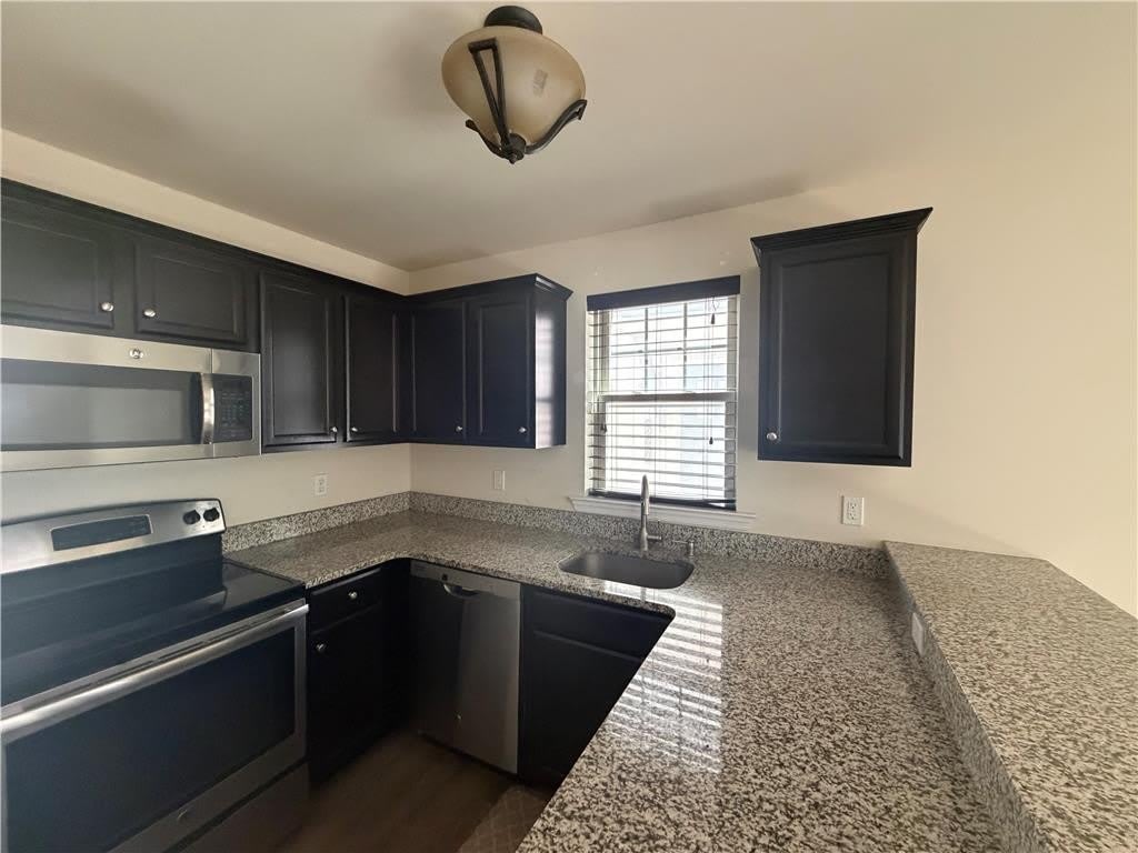 653 Linden Street – photo 3