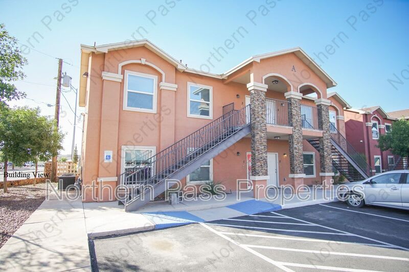 8685 N Loop – photo 1