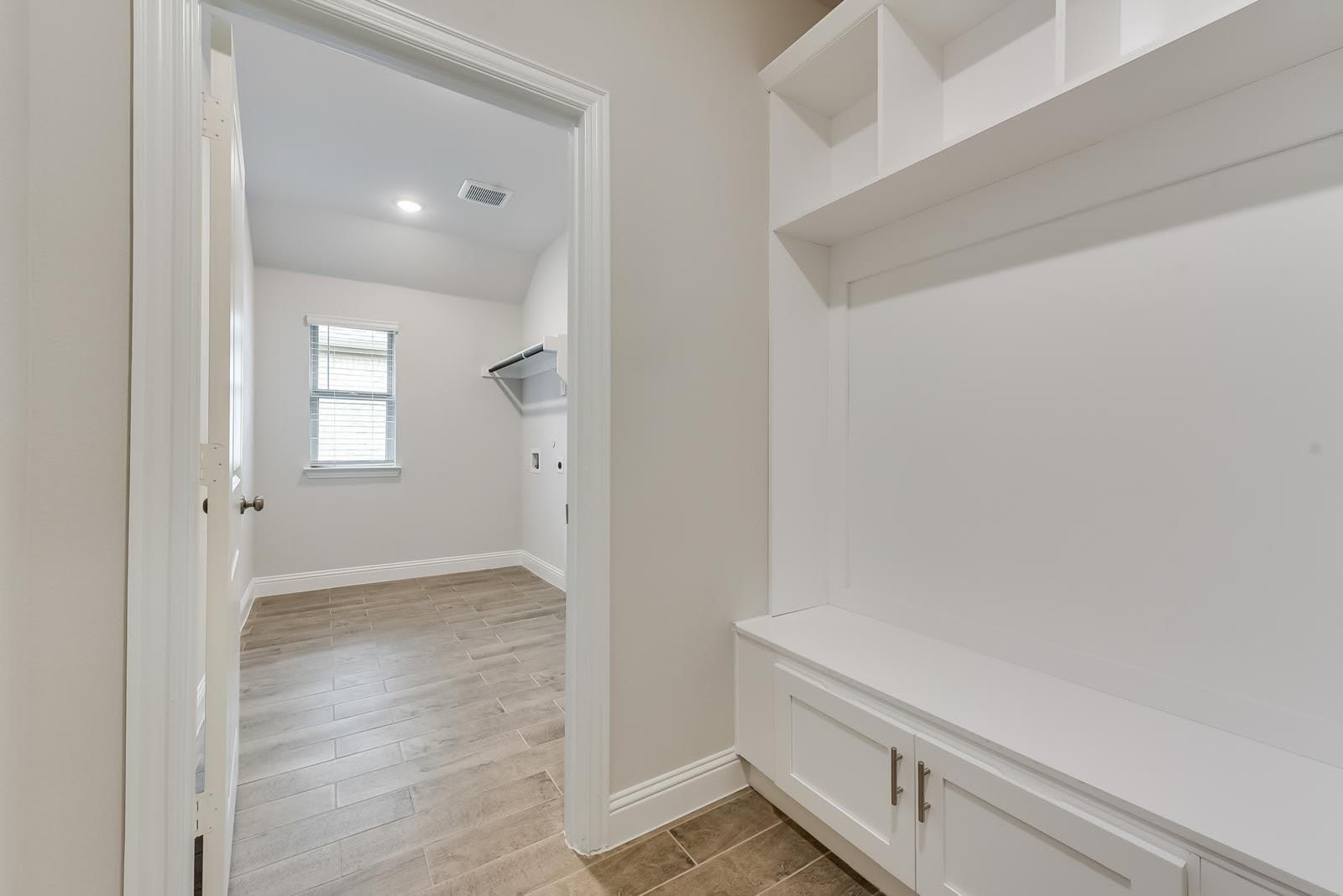 3504 Lillian Court – photo 2