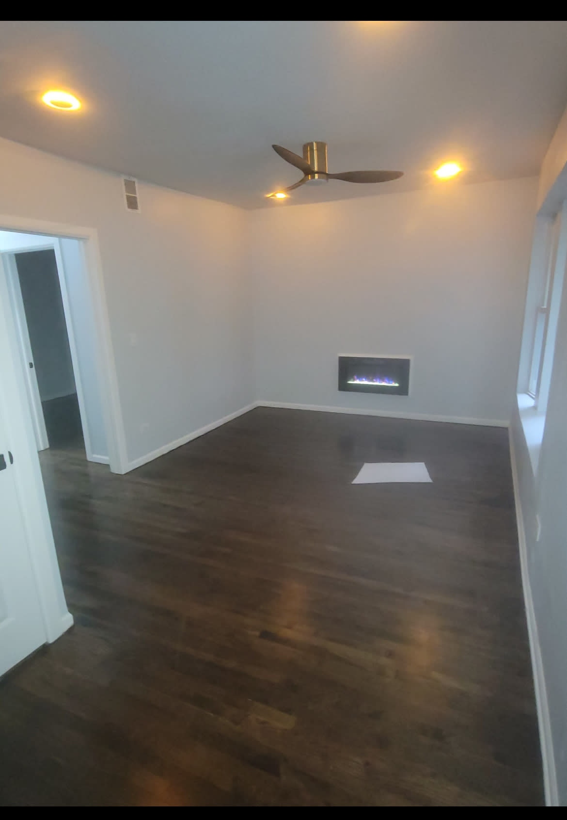7123 South Rhodes Avenue – photo 3
