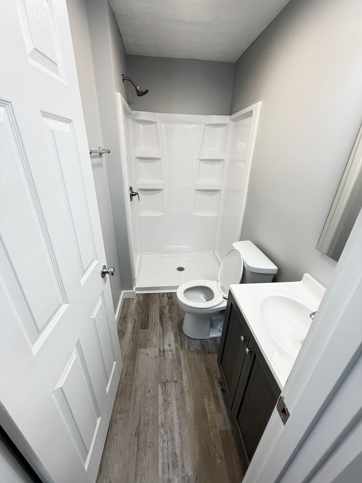 2 Bed 1 Bath 1St Floor Apartment – photo 5