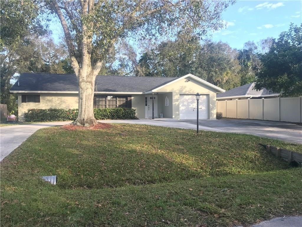 2536 44th Avenue – photo 1