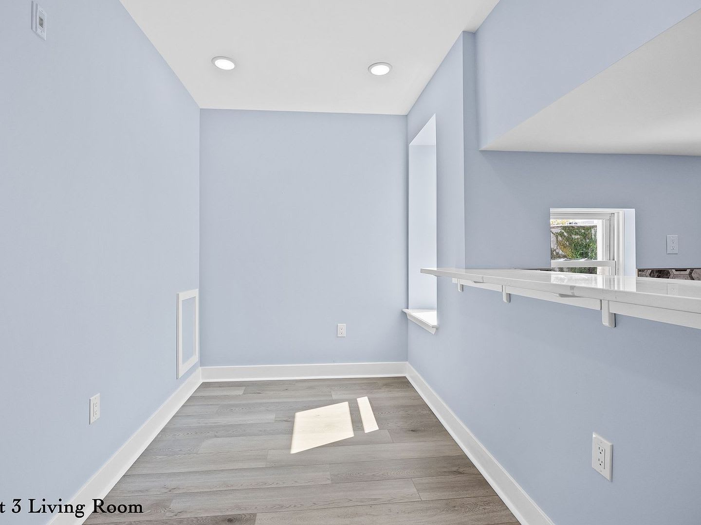 1716 West Oxford Street – photo 2