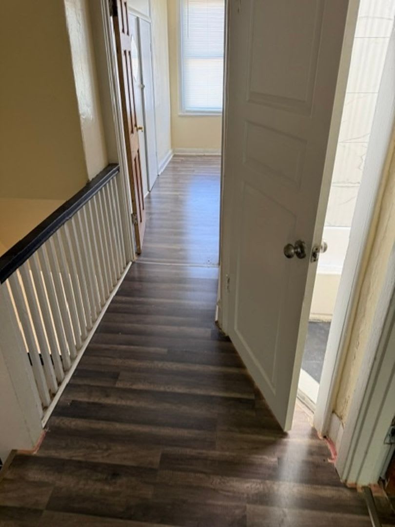 Newly renovated 3-Bedroom home in Elmwood park – photo 5