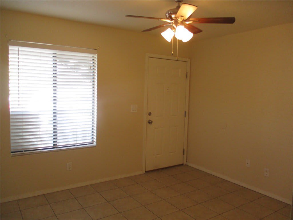 2801 Paloma Senda Unit D – photo 4