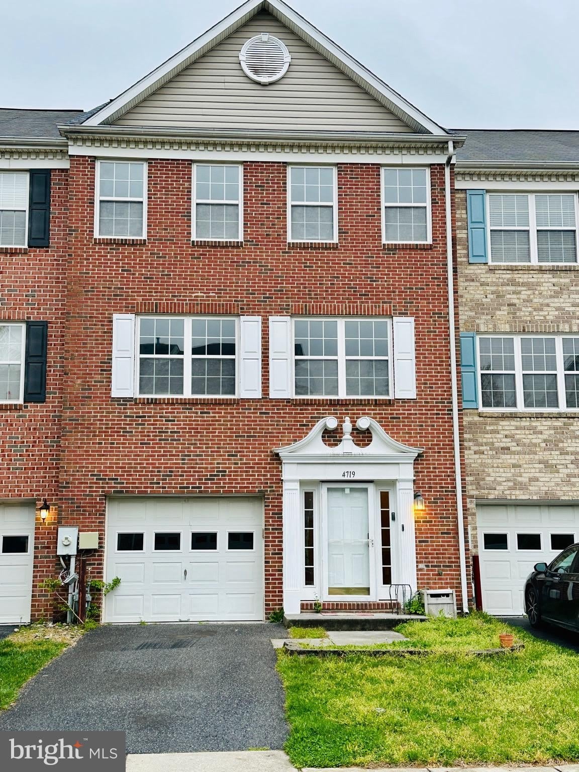 4719 ASHFORTH Way – photo 1