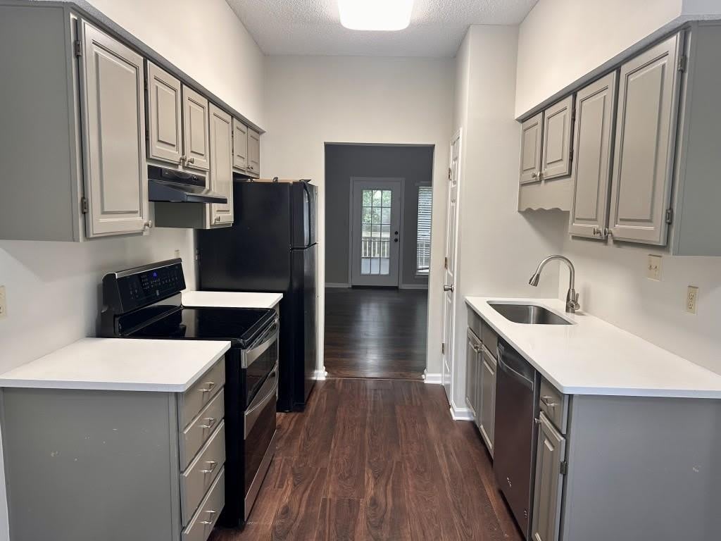 2290 Fairways Court – photo 4