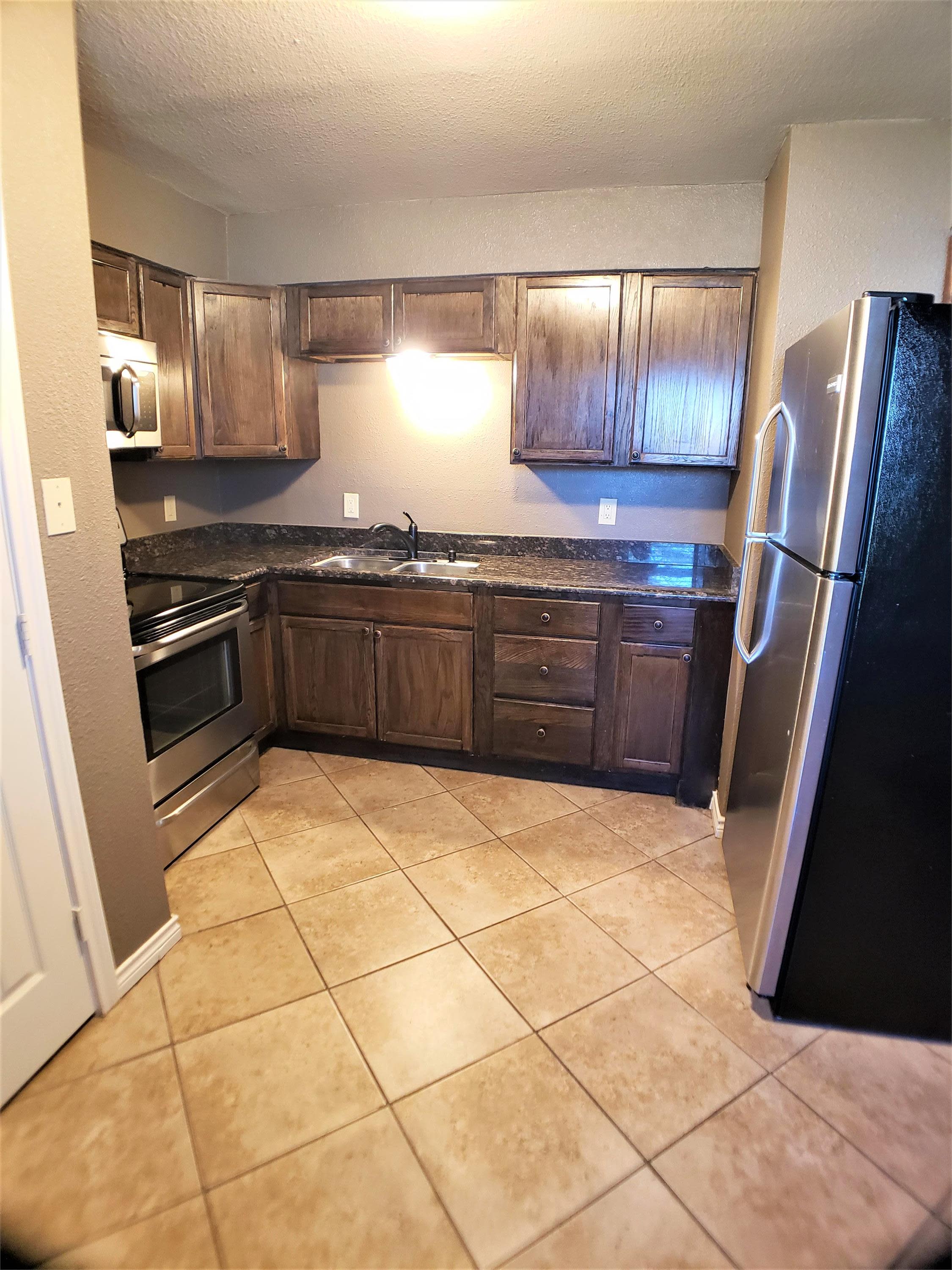 608 Rosedale Street B – photo 2