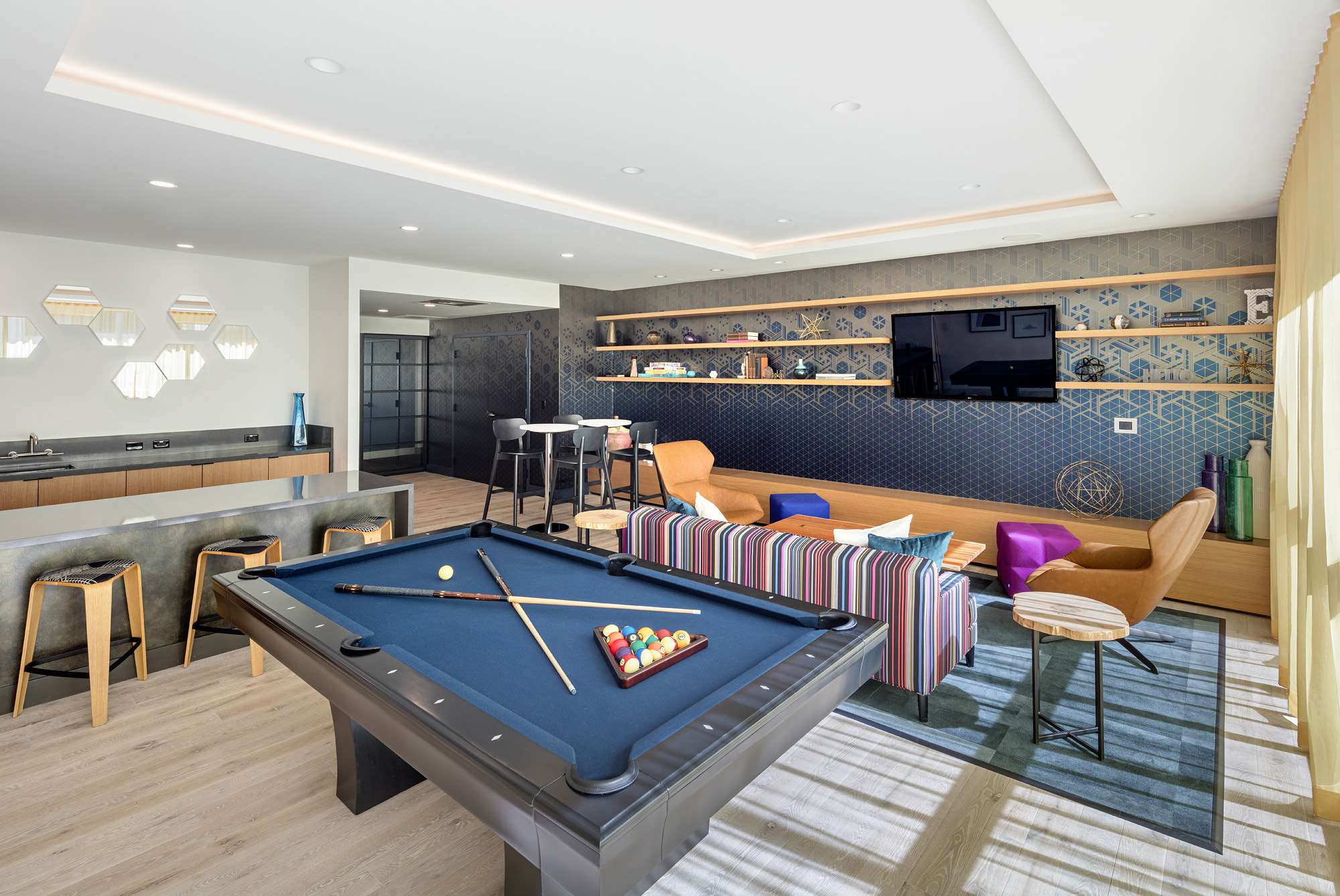 E3 Apartments – photo 3