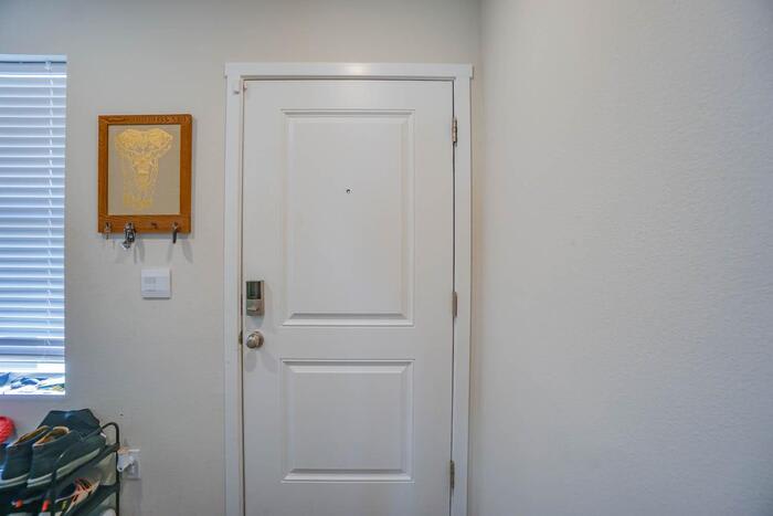 10521 Northeast 121st Avenue – photo 5