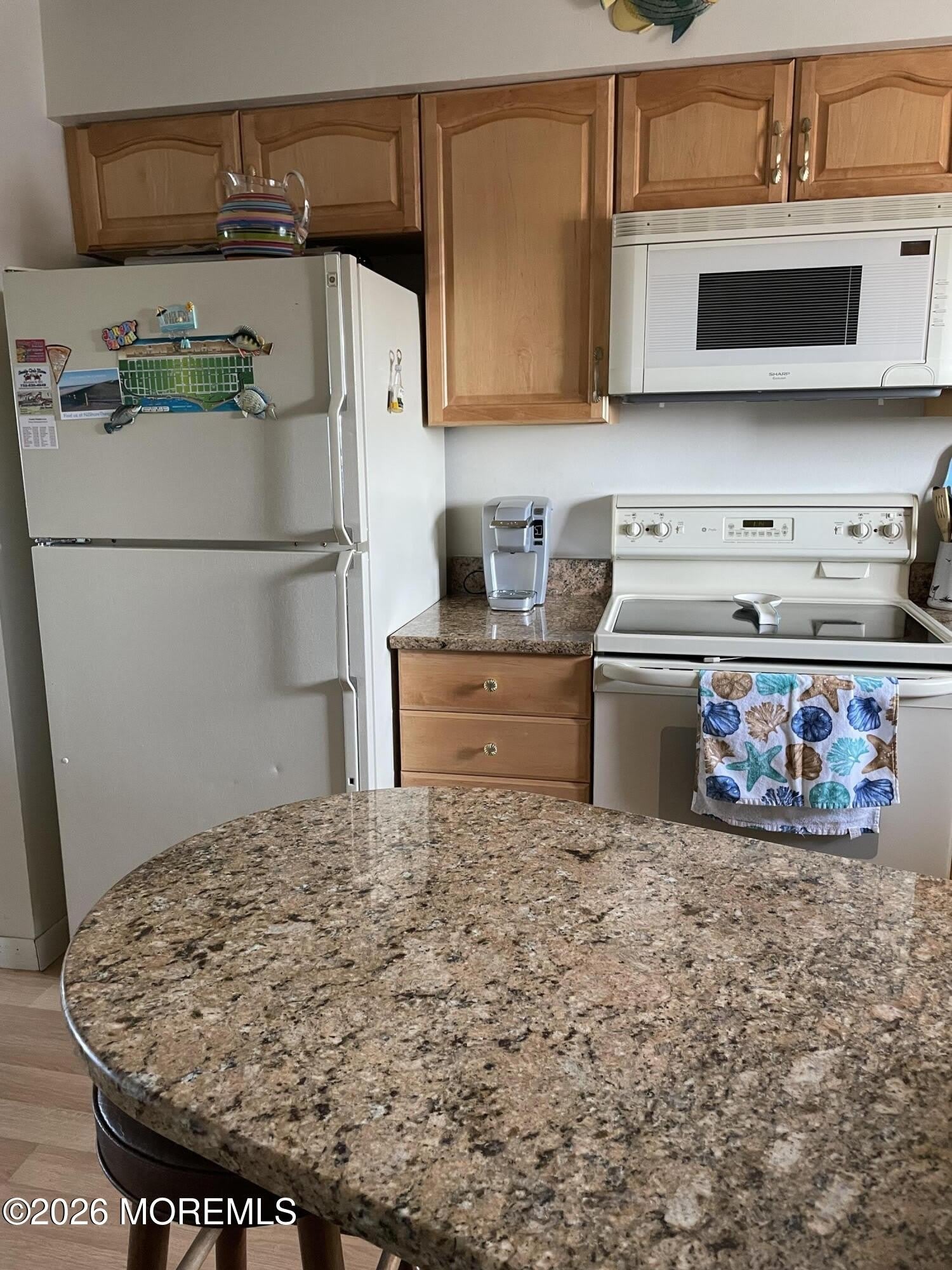 51 Hiering Avenue – photo 5