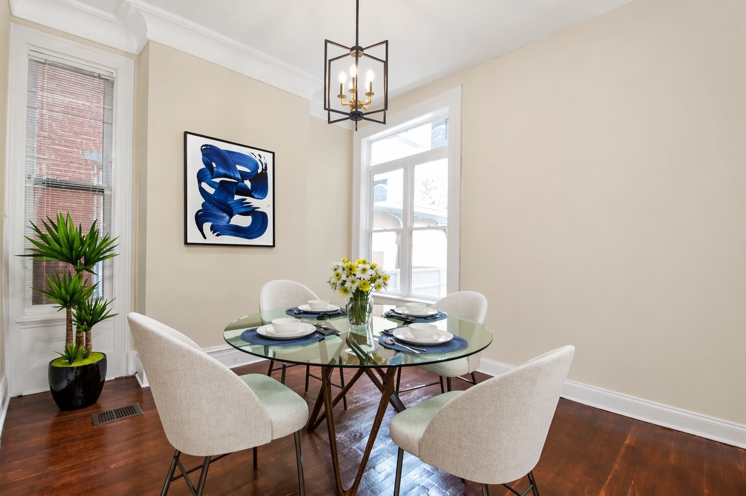 1005 Sheffield St – photo 3