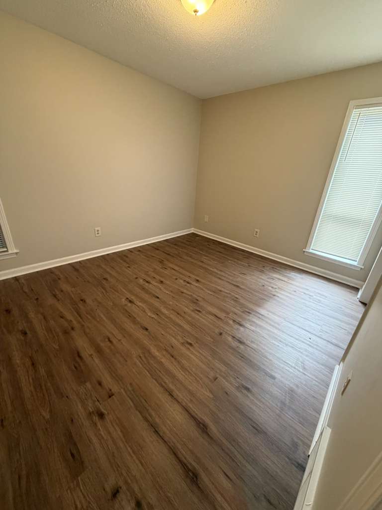 5726 Pinola Avenue – photo 5