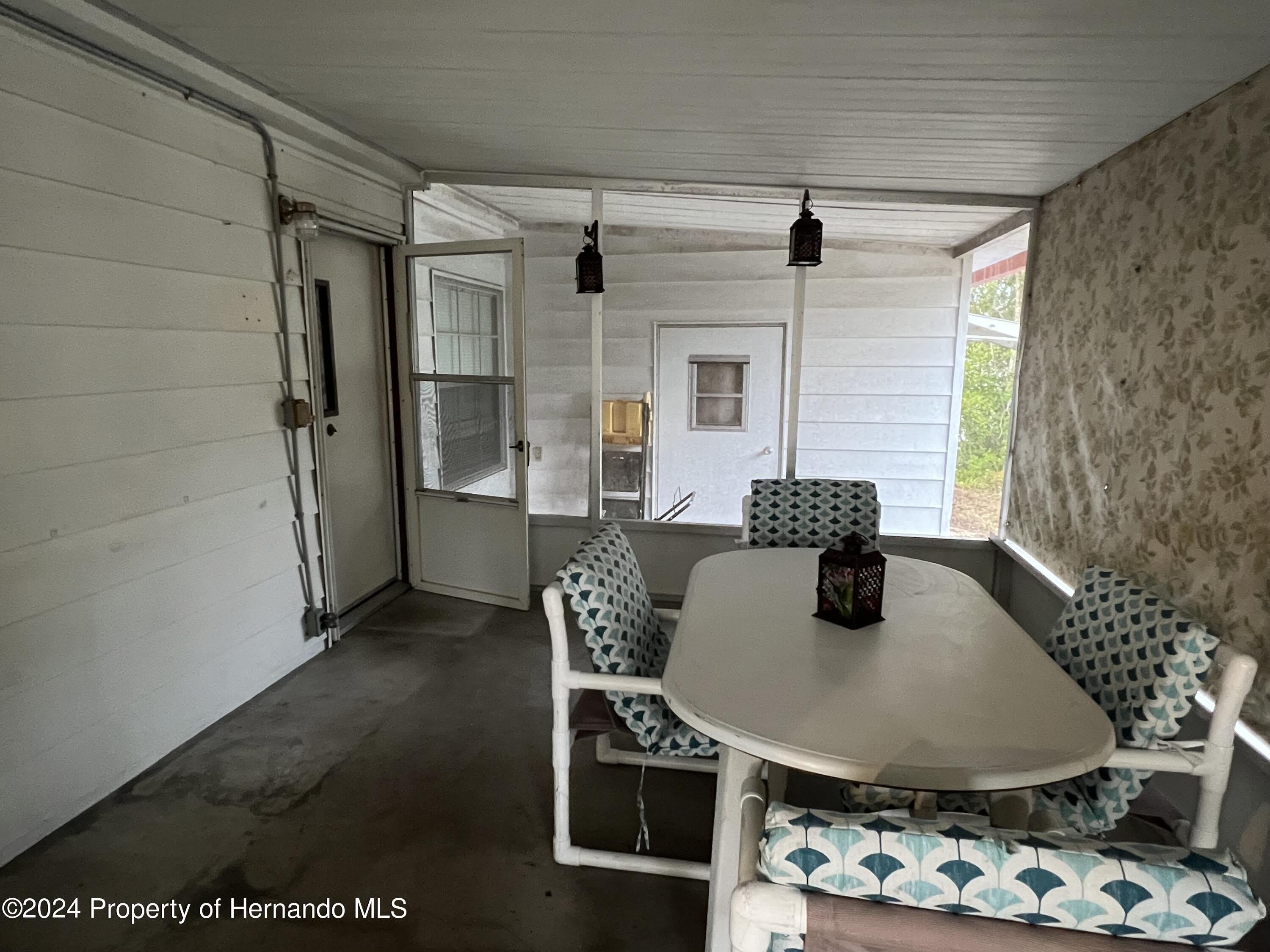 8591 Highpoint Boulevard – photo 5