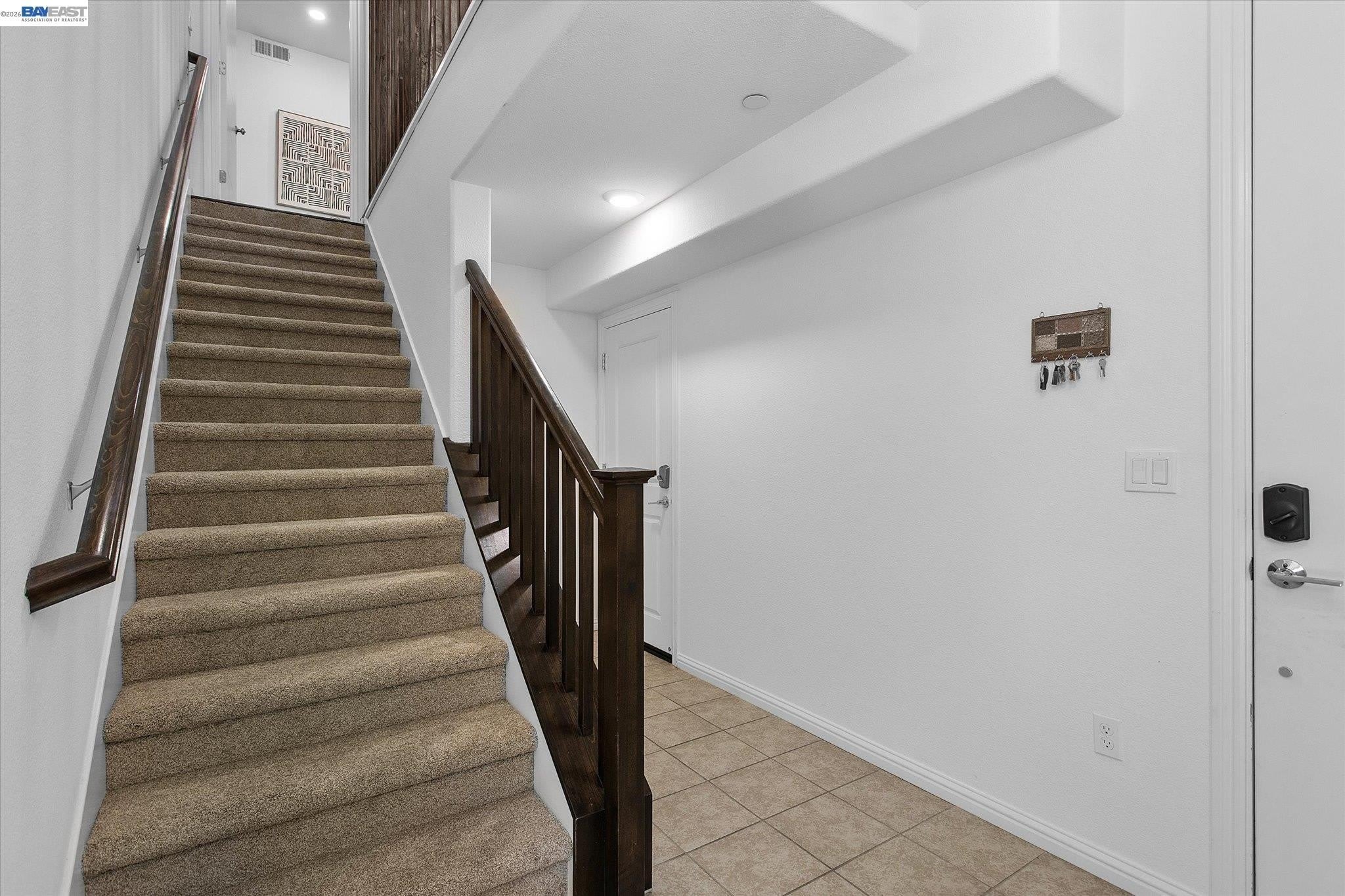 2071 Mahuron Cir – photo 4