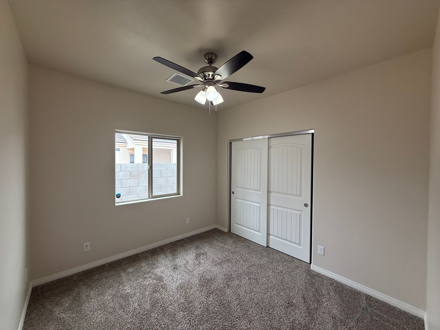 3 Bedroom 2 Bathroom Home – photo 5