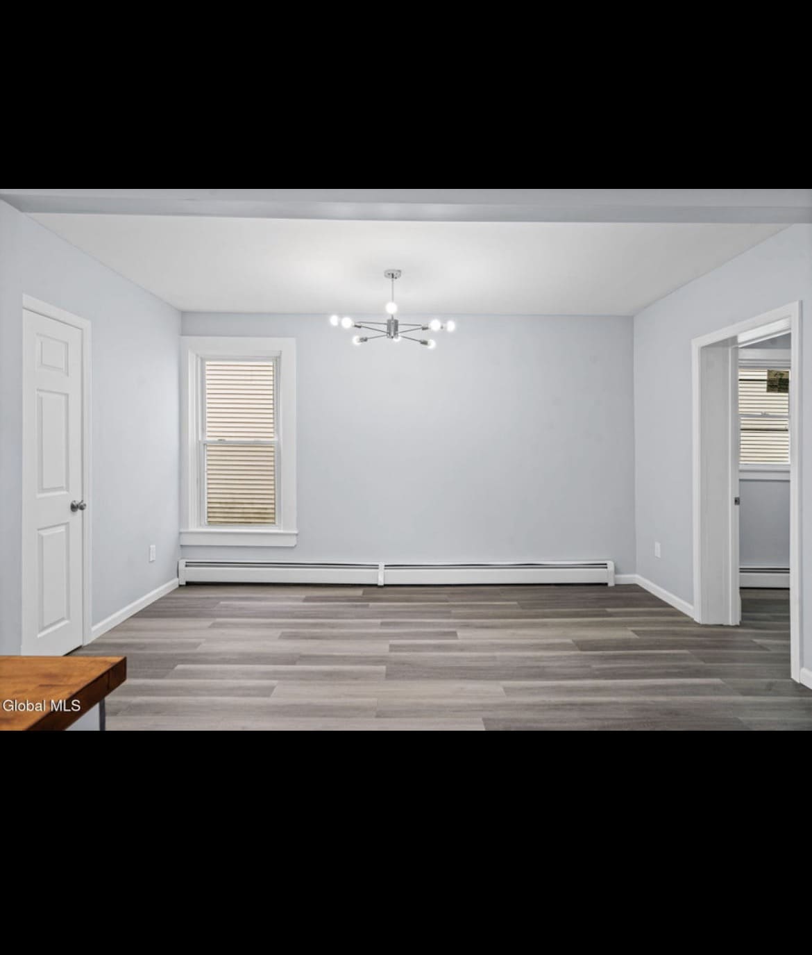 27 W Notre Dame St – photo 4