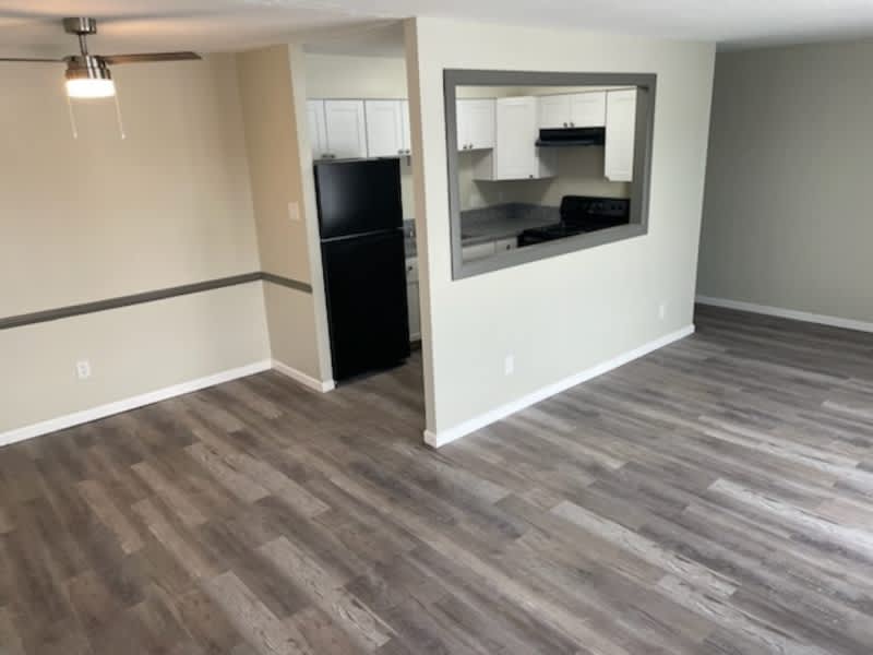 615 E Thompson Road Apt 1 – photo 2