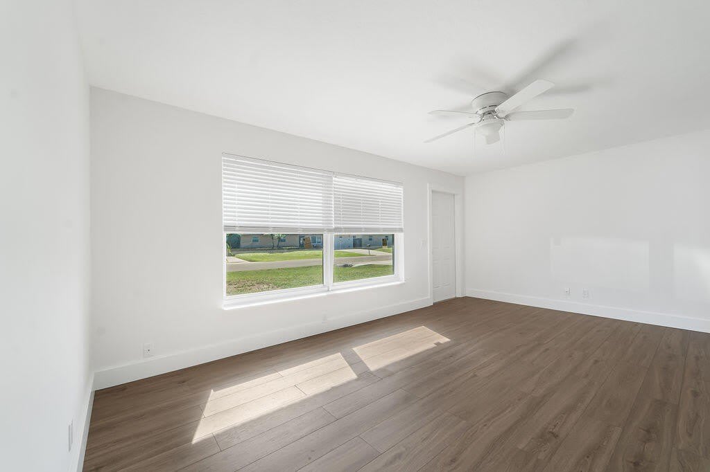 4317 Birdwood Street – photo 4