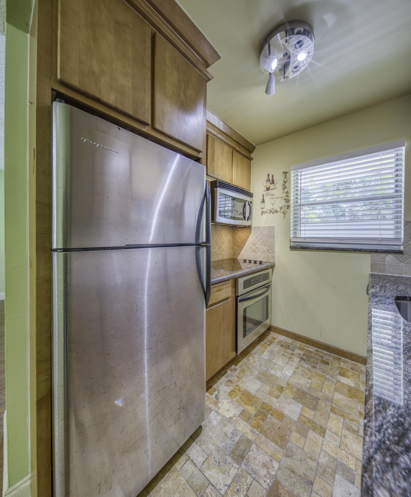 216 N FEDERAL Highway – photo 5