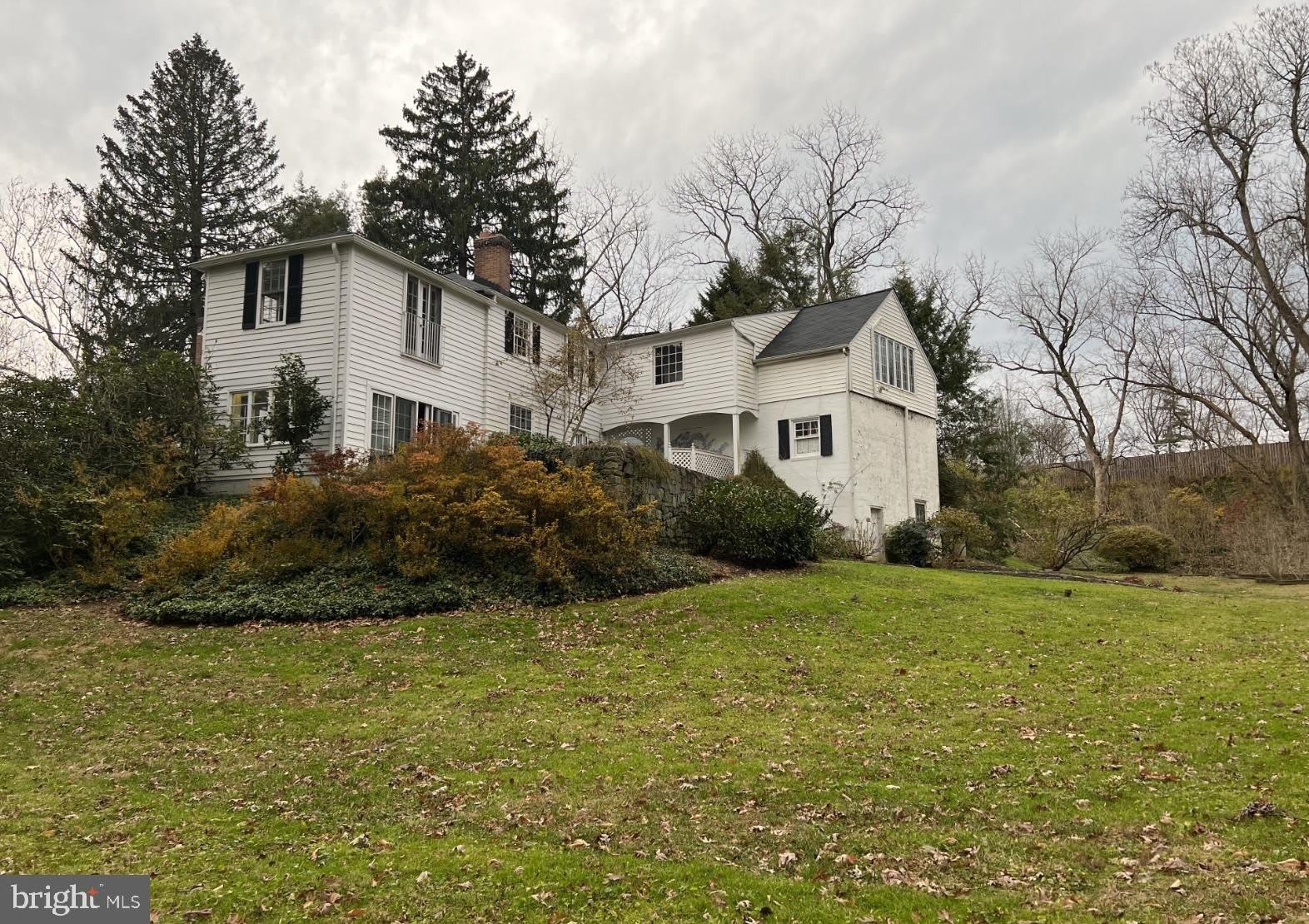 7309 RIVER Road – photo 2