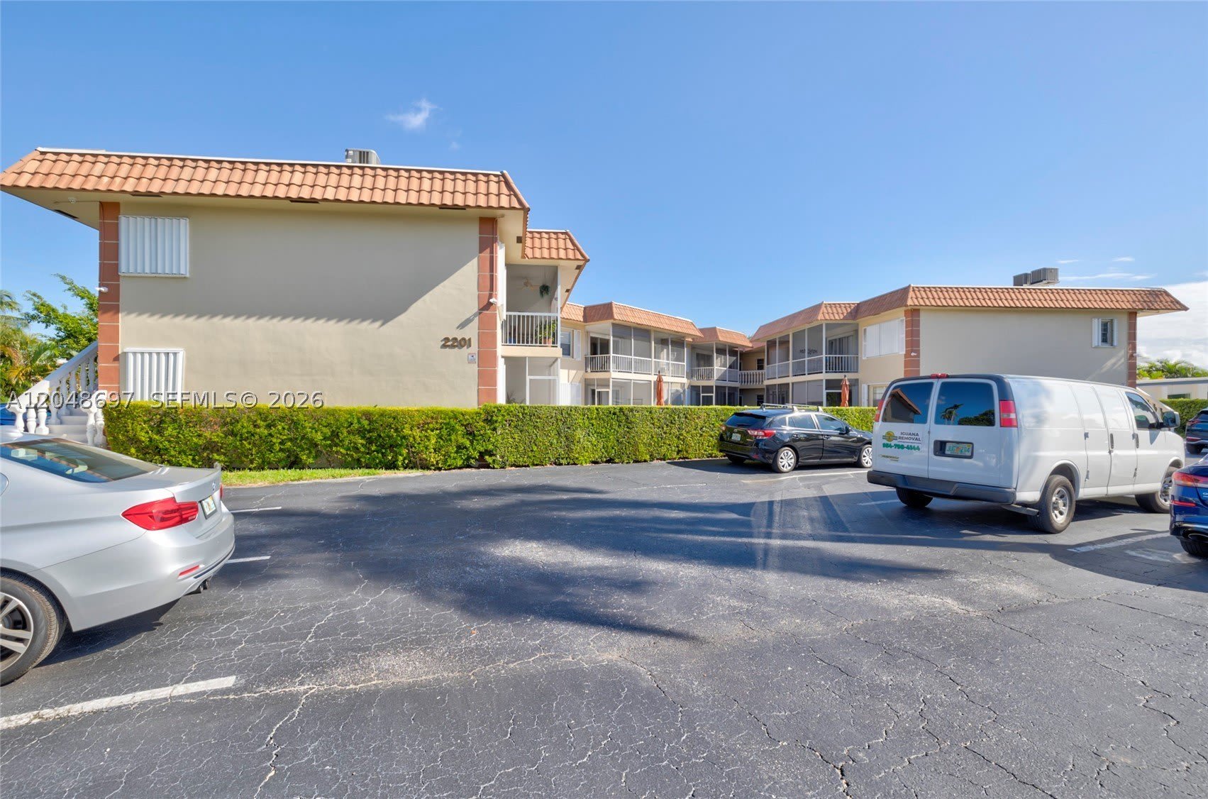 2201 SE 9th St – photo 5