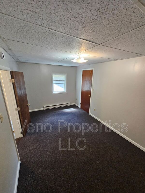 17 19 Avenue A – photo 4