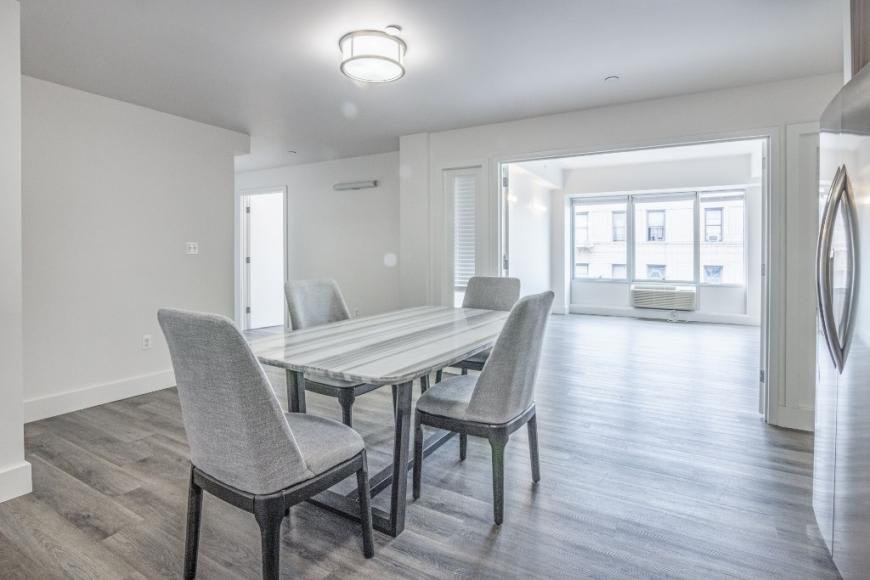 2406 Hoffman Street – photo 1