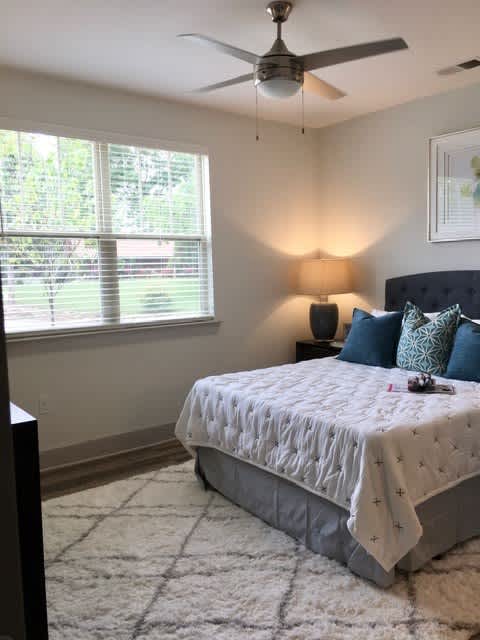 White Oak Grove Apartments – photo 3